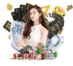 Người dùng Việt Nam theo dõi bóng đá và đặt cược thể thao qua điện thoại tại S66